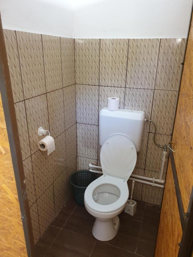 Grosi  Casutele Din Grosi酒店 外观 照片